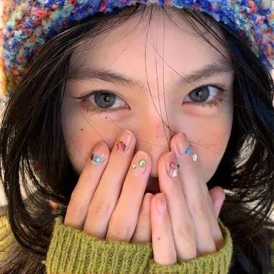 明天、我会成为谁的女友